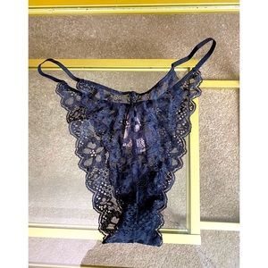 Victoria’s Secret cheeky bikini panty